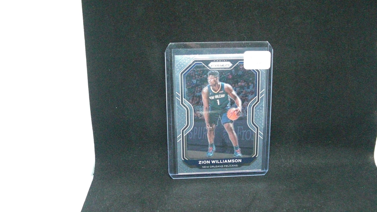 2021 prizm zion williamson card (1 of 1)
