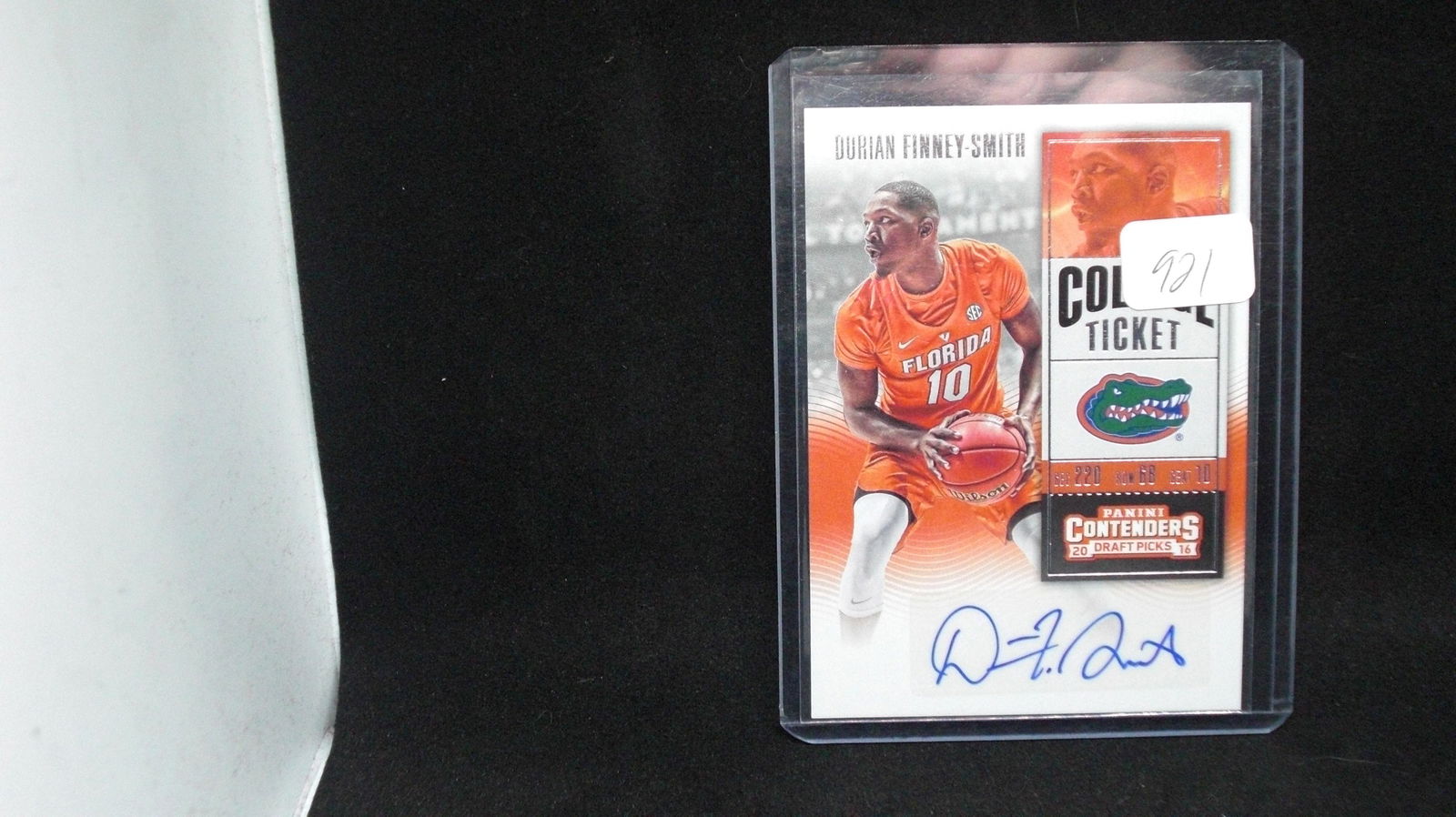 dorian finney smith rookie auto (1 of 1)