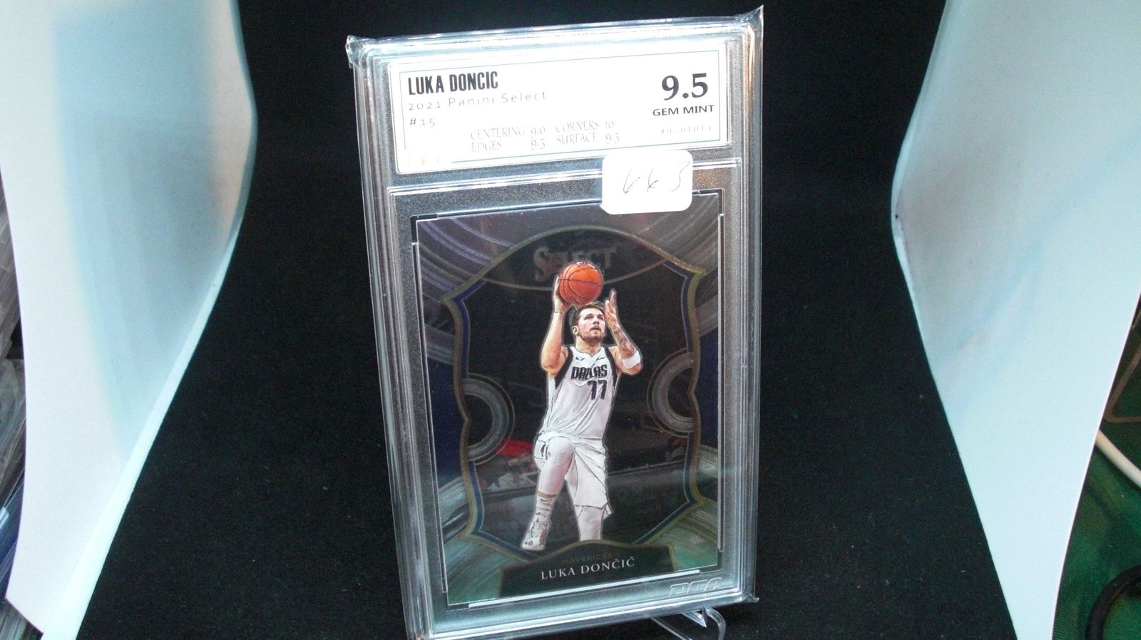 dga graded 9.5 gem mint luka doncic select (1 of 1)