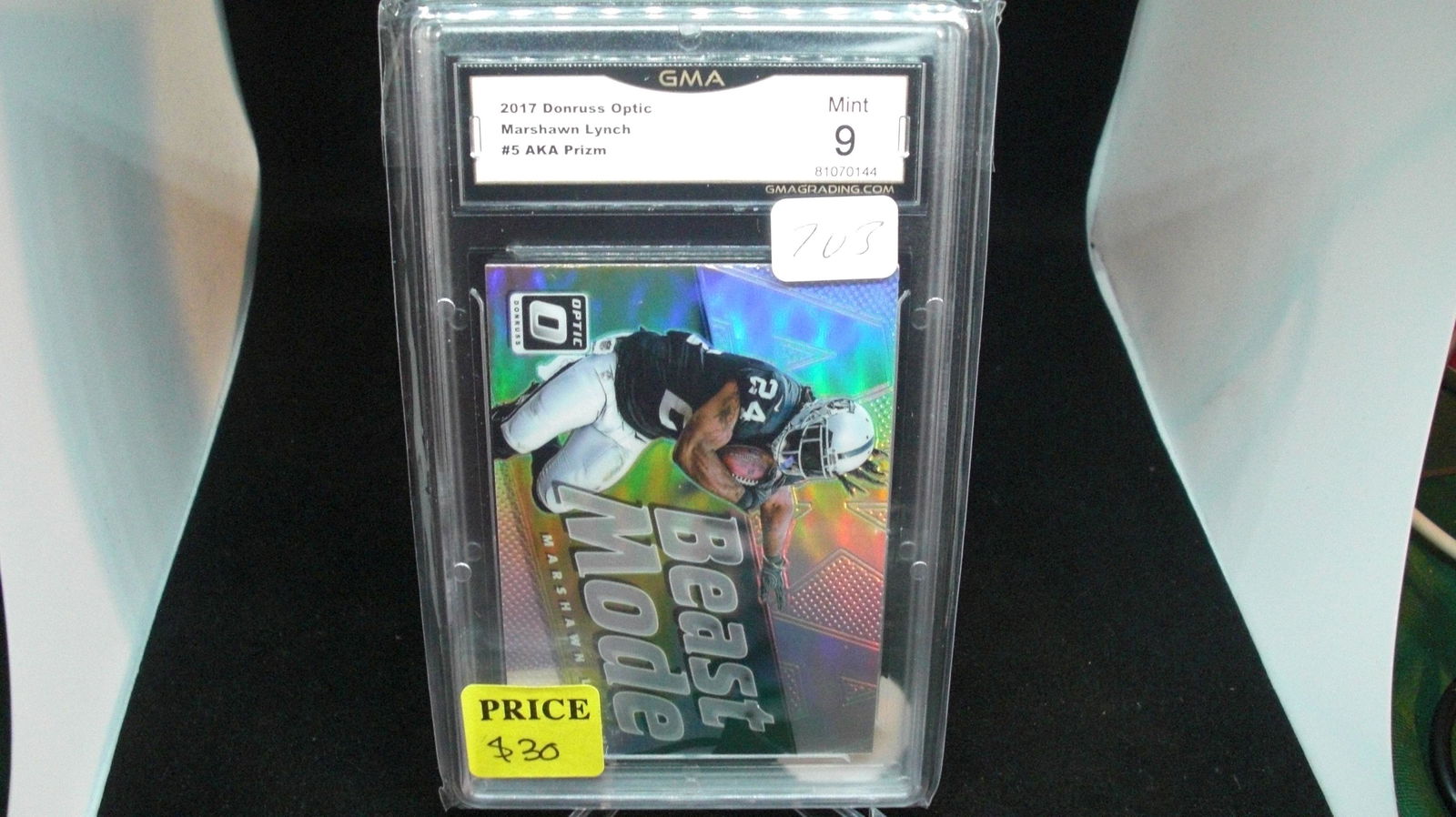 gma graded 9 mint marshawn lynch beast mode (1 of 1)