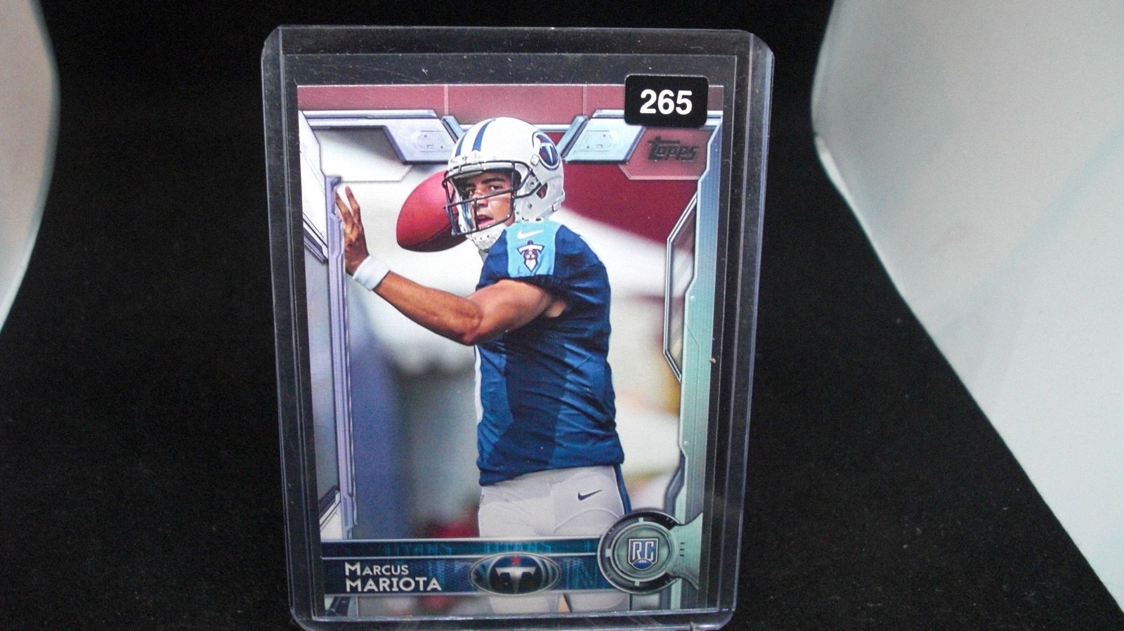 Marcus Mariota rookie card (1 of 1)