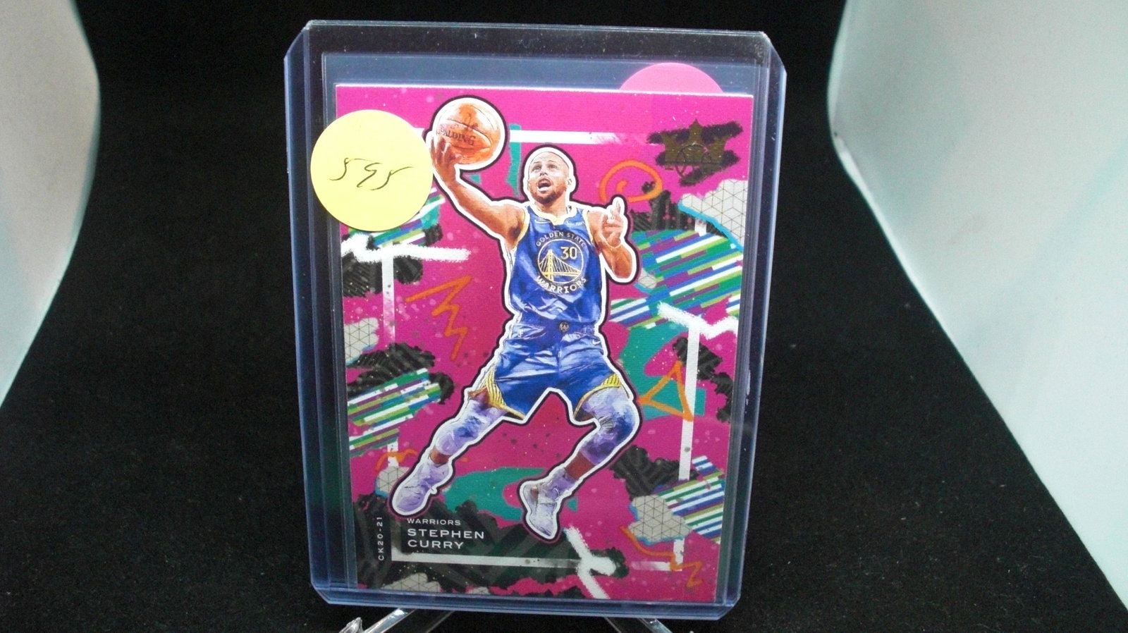 stephen curry pink court kings: in top loader