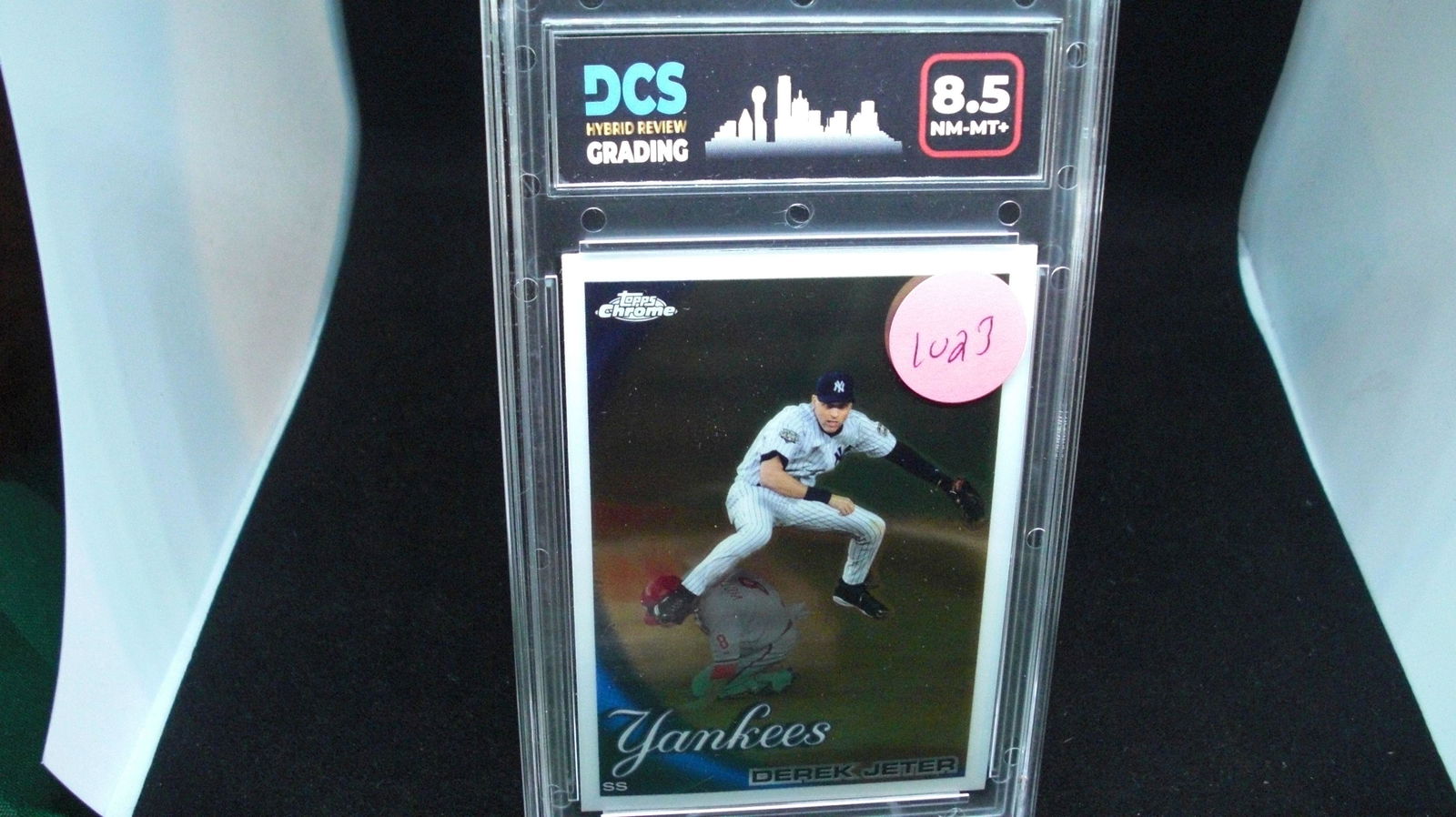 dcs graded 8.5 derek jeter topps chrome (1 of 1)