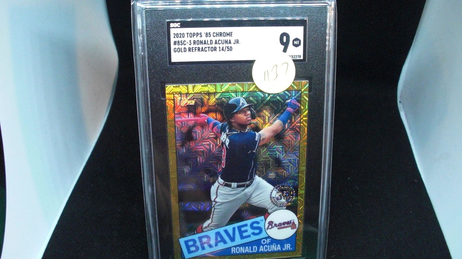 sgc graded 9 ronald acna jr gold refractor 14/50 (1 of 1)