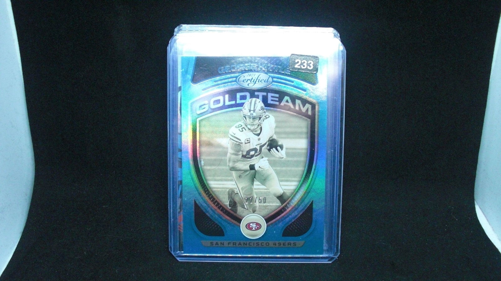 george kittle gold team of 50: in top loader
