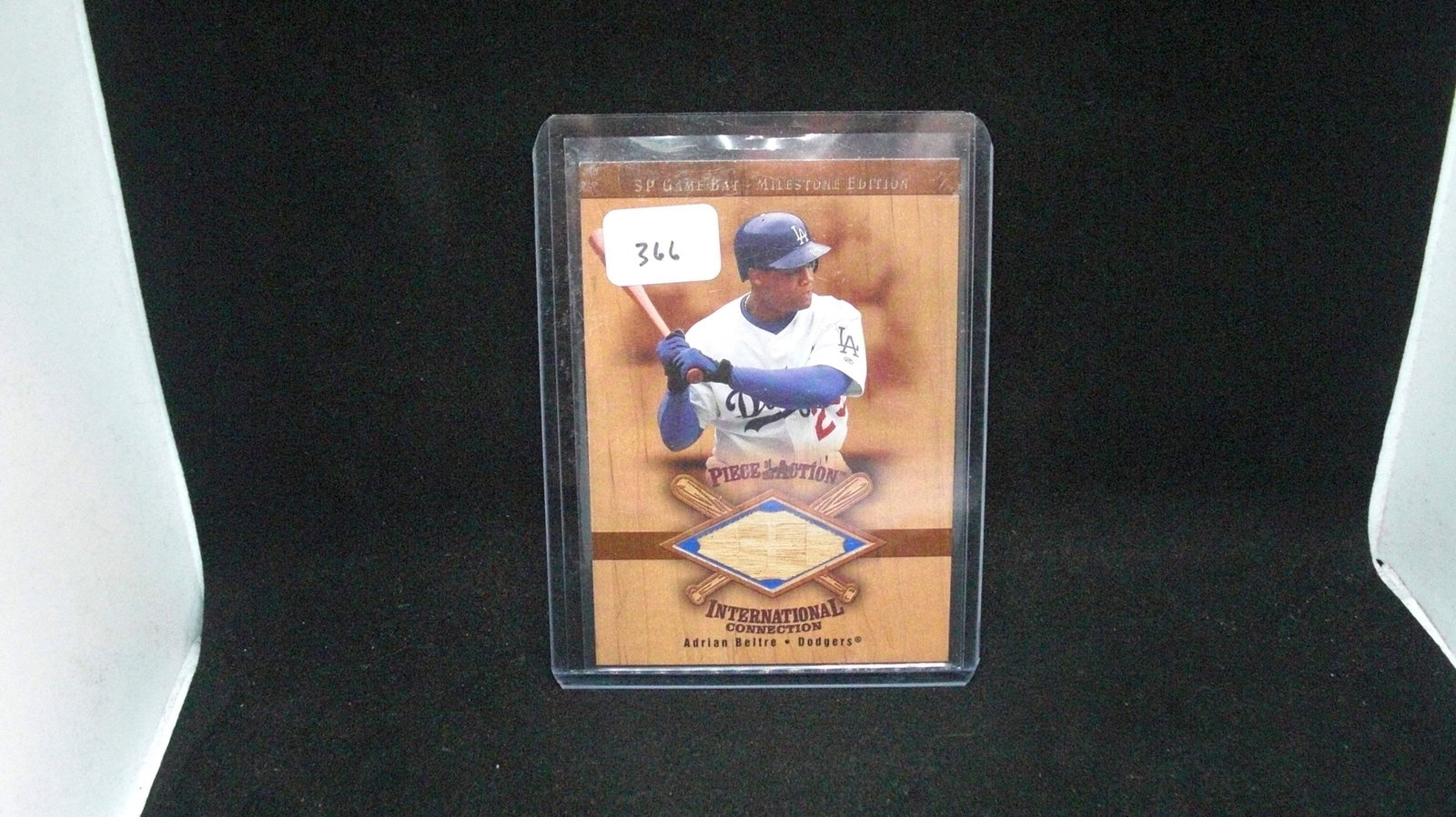 ADRIAN BELTRE BAT RELIC: ADRIAN BELTRE BAT RELIC