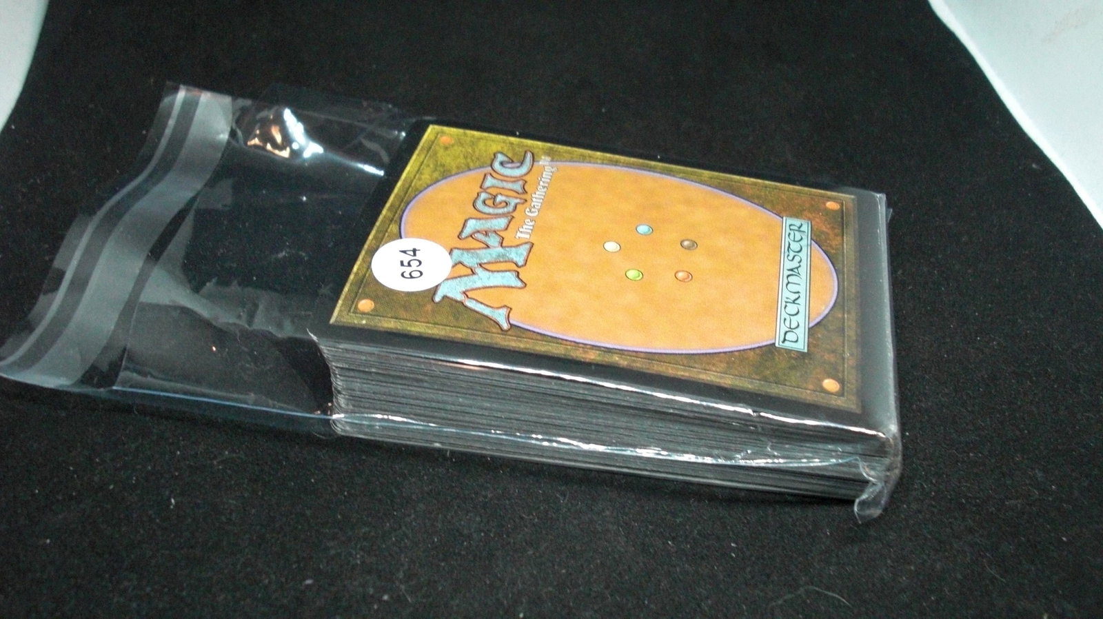 LOT 0F 50 ASSORTED MAGIC THE GATHERING CARDS: LOT 0F 50 ASSORTED MAGIC THE GATHERING CARDS