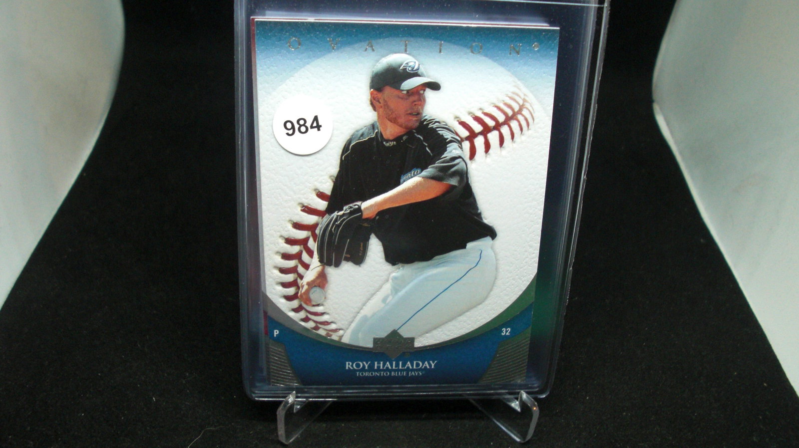 ROY HALLADAY UD OVATION: ROY HALLADAY UD OVATION