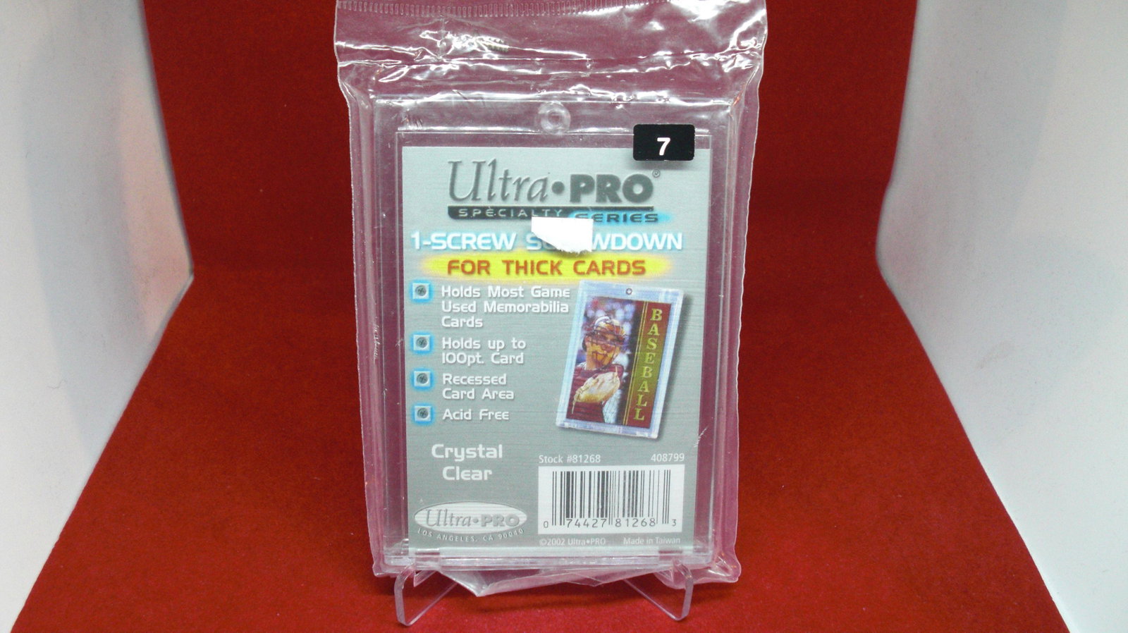 ULTRA PRO SCREW DOWN CARD HOLDER: ULTRA PRO SCREW DOWN CARD HOLDER
