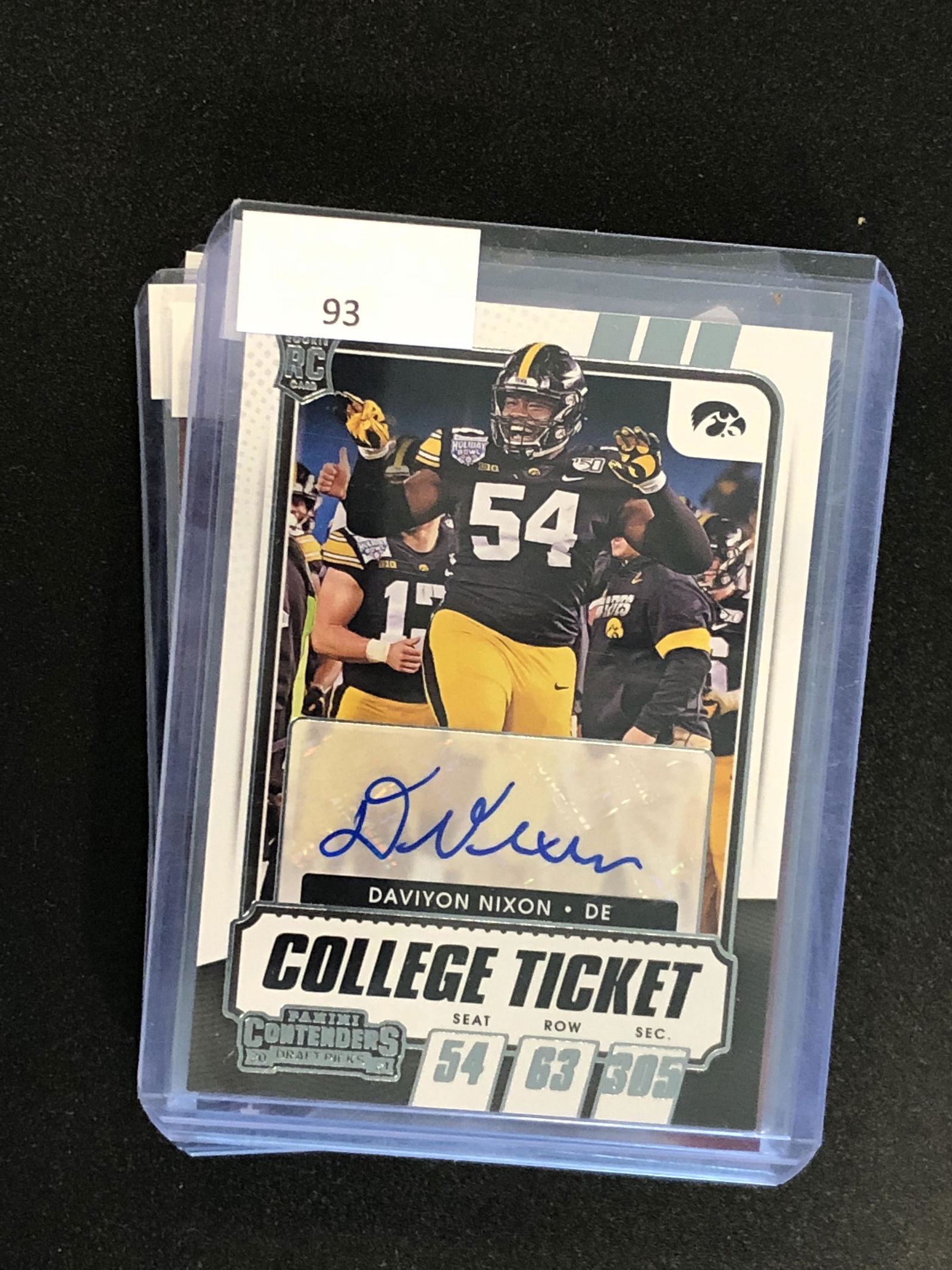 Daviyon Nixon Panini Contenders Auto Rookie (1 of 1)