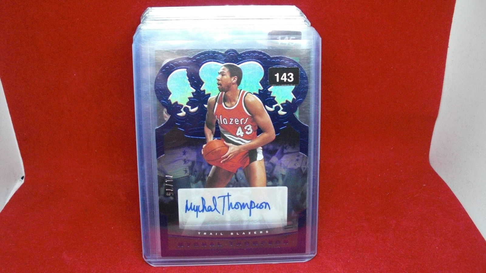 michael thompson lengends auto 71/75: in top loader