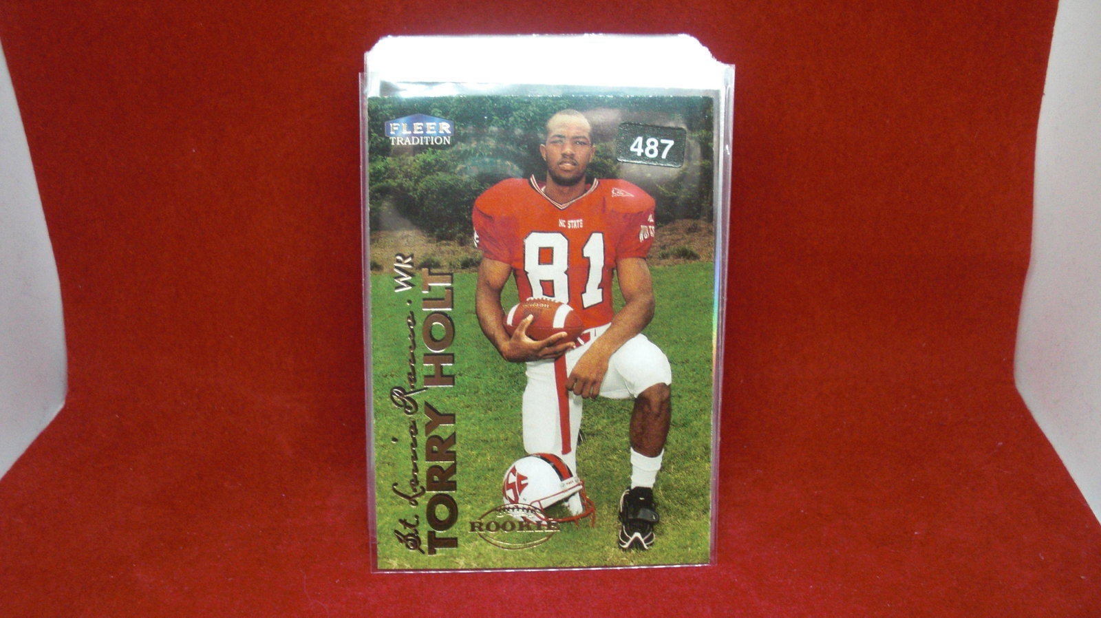 Torry Holt rookie card: in top loader