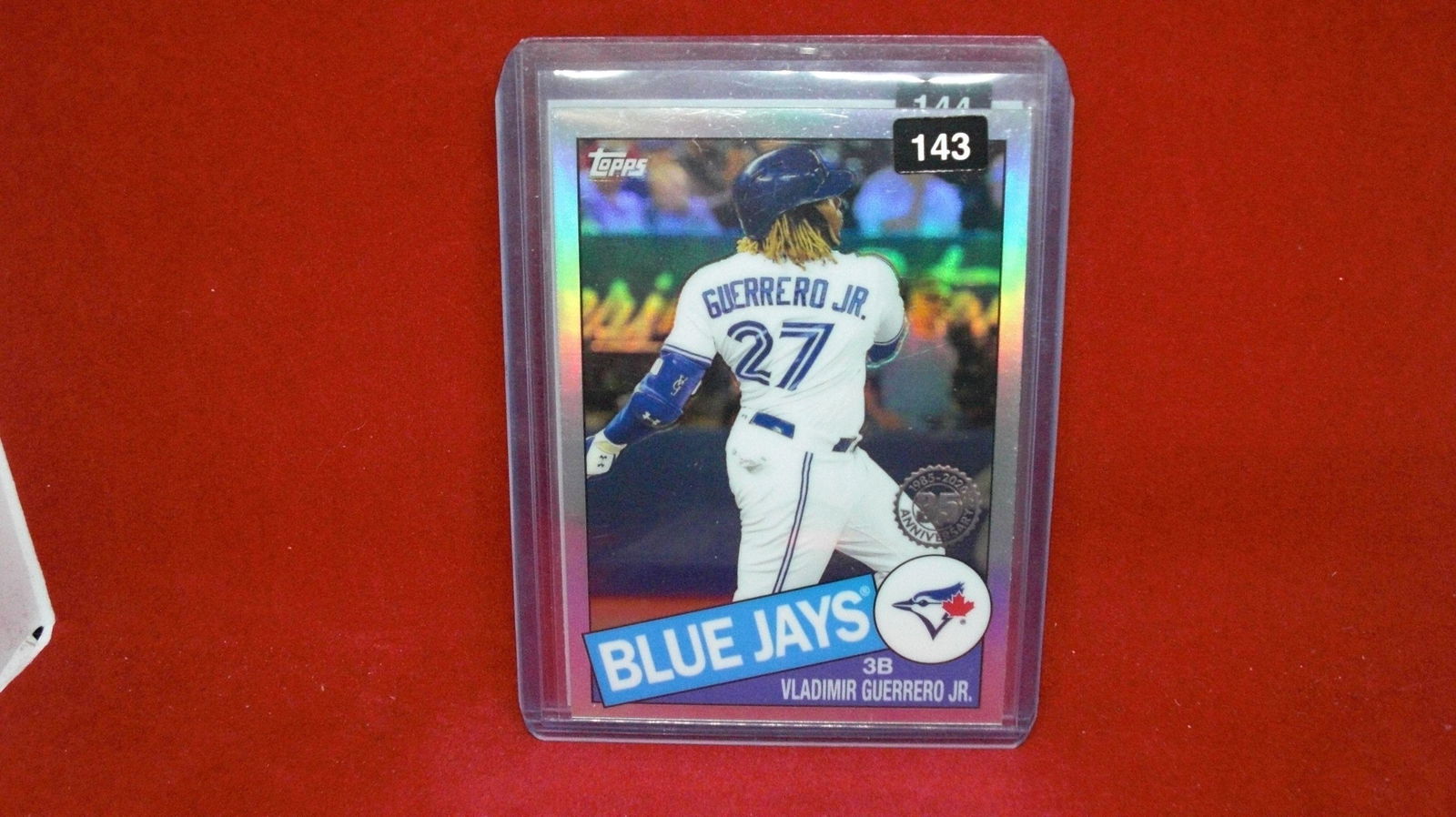 VLADIMIR GUERRERO 1985 STYLE REFRACTOR (1 of 1)