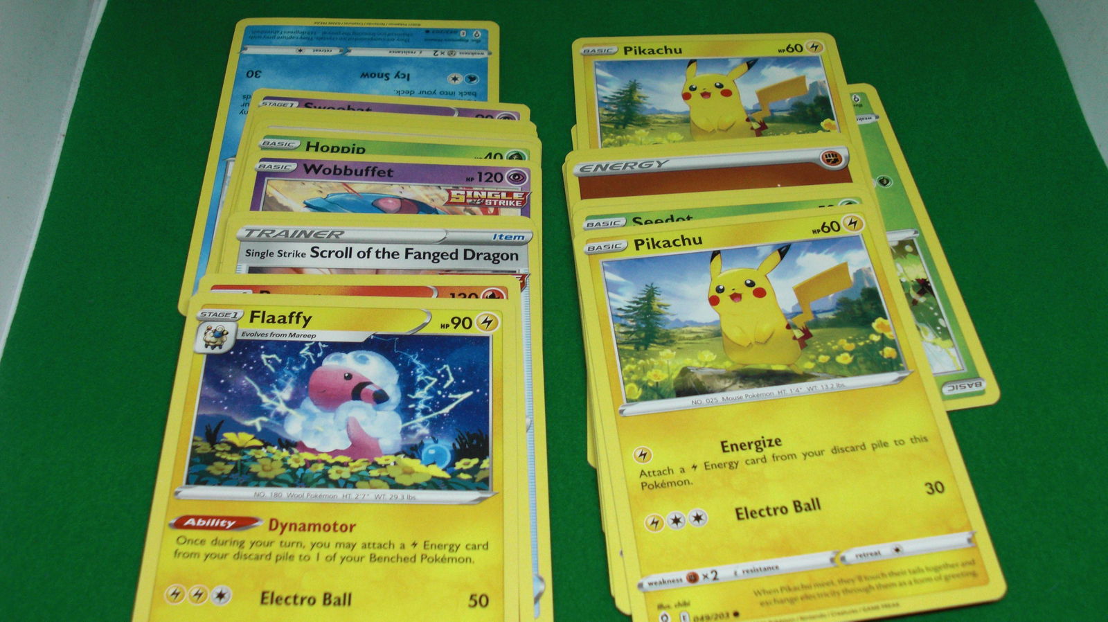 lot of 25 assorted pokemon cards (1 of 1)