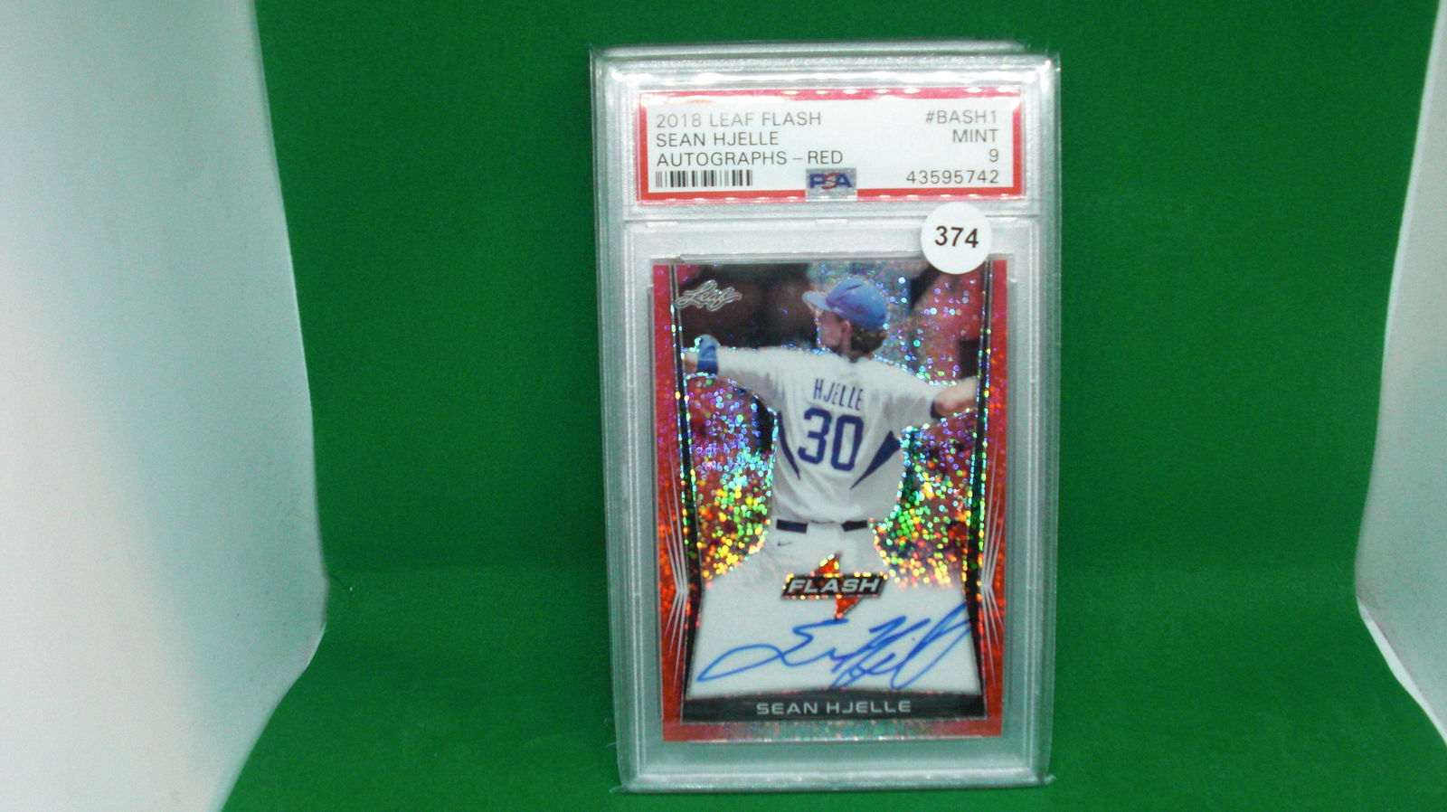 psa 9 mint leaf flash sean hjelle auto 4/5 (1 of 1)