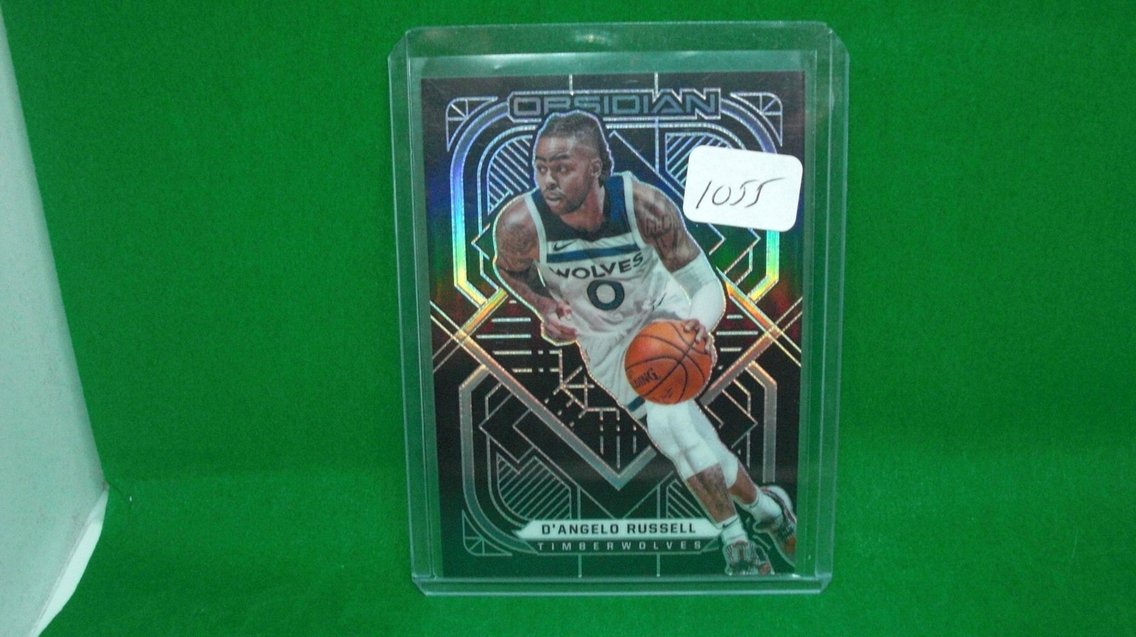 DAngelo Russell Obsidian: in top loader