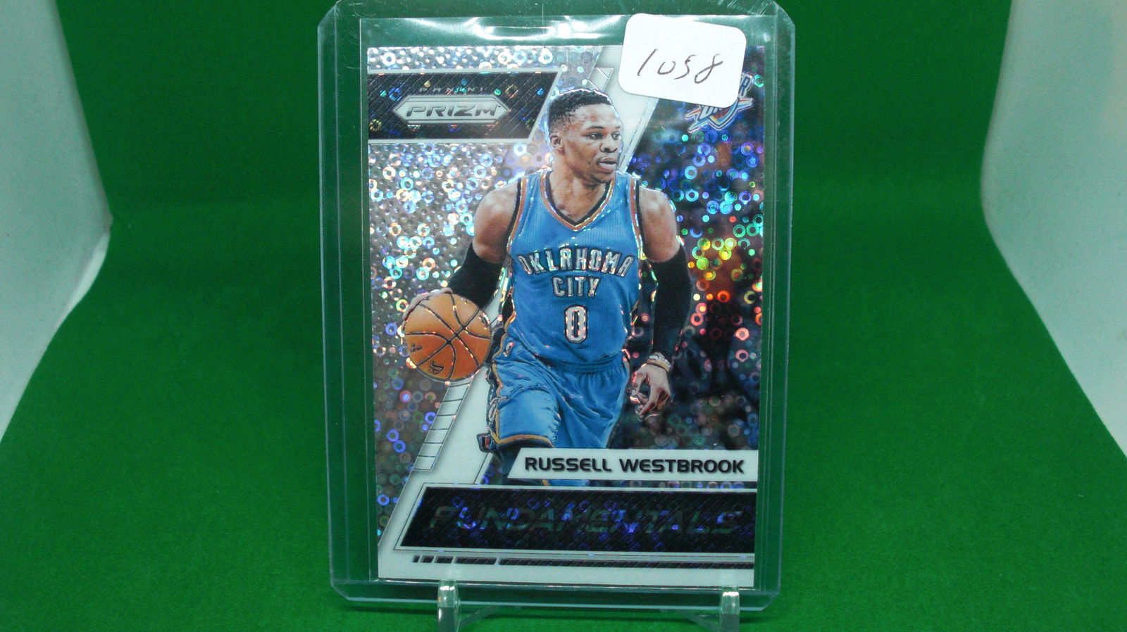 Russell Westbrook fundamentals silver disco (1 of 1)