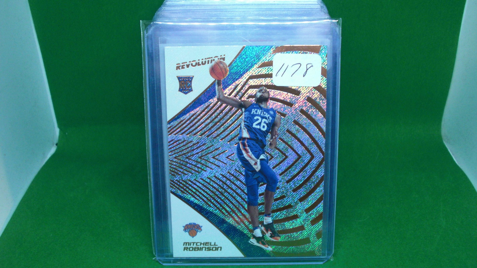 mitchell robinson rookie card: in top loader