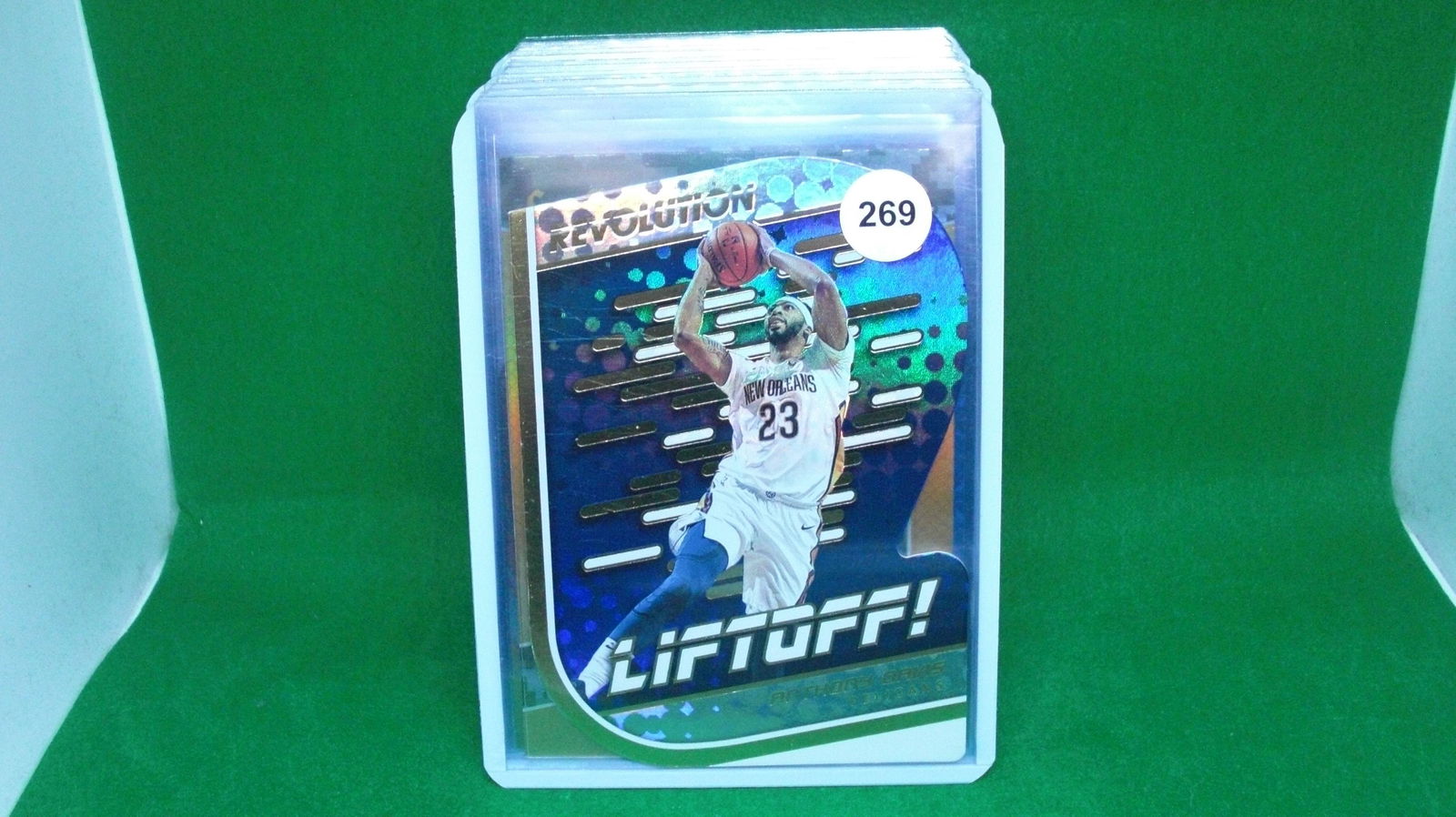 anthony davis lift off (1 of 1)