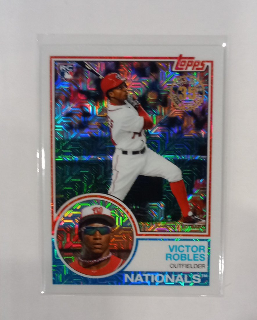 Victor Robles 1983 style rookie mojo refractor: Victor Robles 1983 style rookie mojo refractor