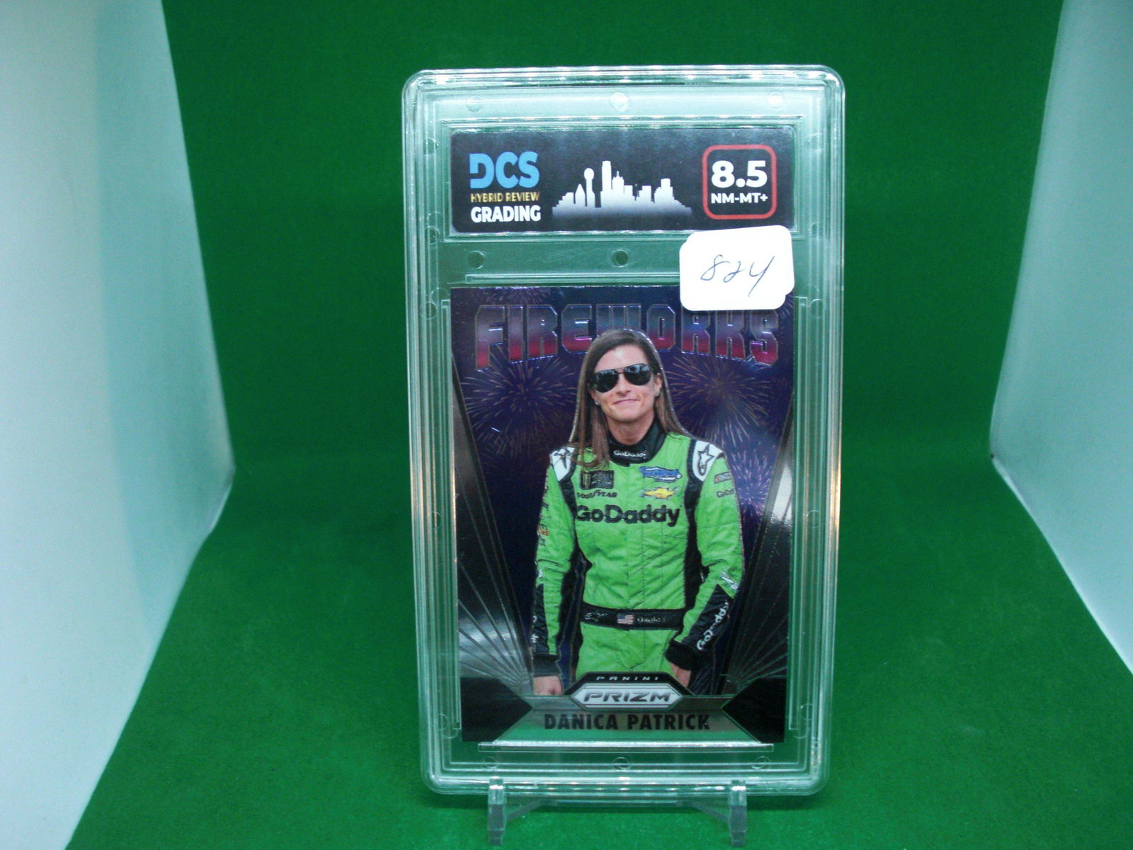 dcs 8.5 danica patrick fireworks: graded trading card