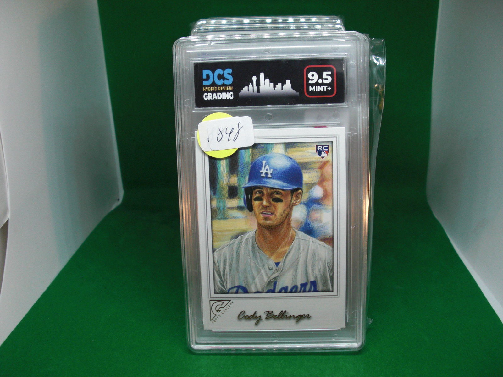 dcs 9.5 cody bellinger rookie: graded trading card