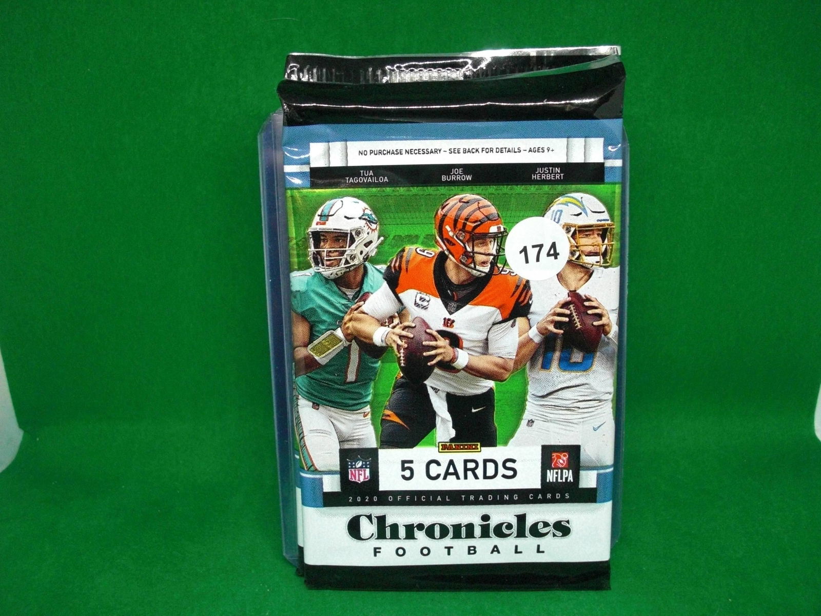2020 panini chronicles sealed pack (1 of 1)