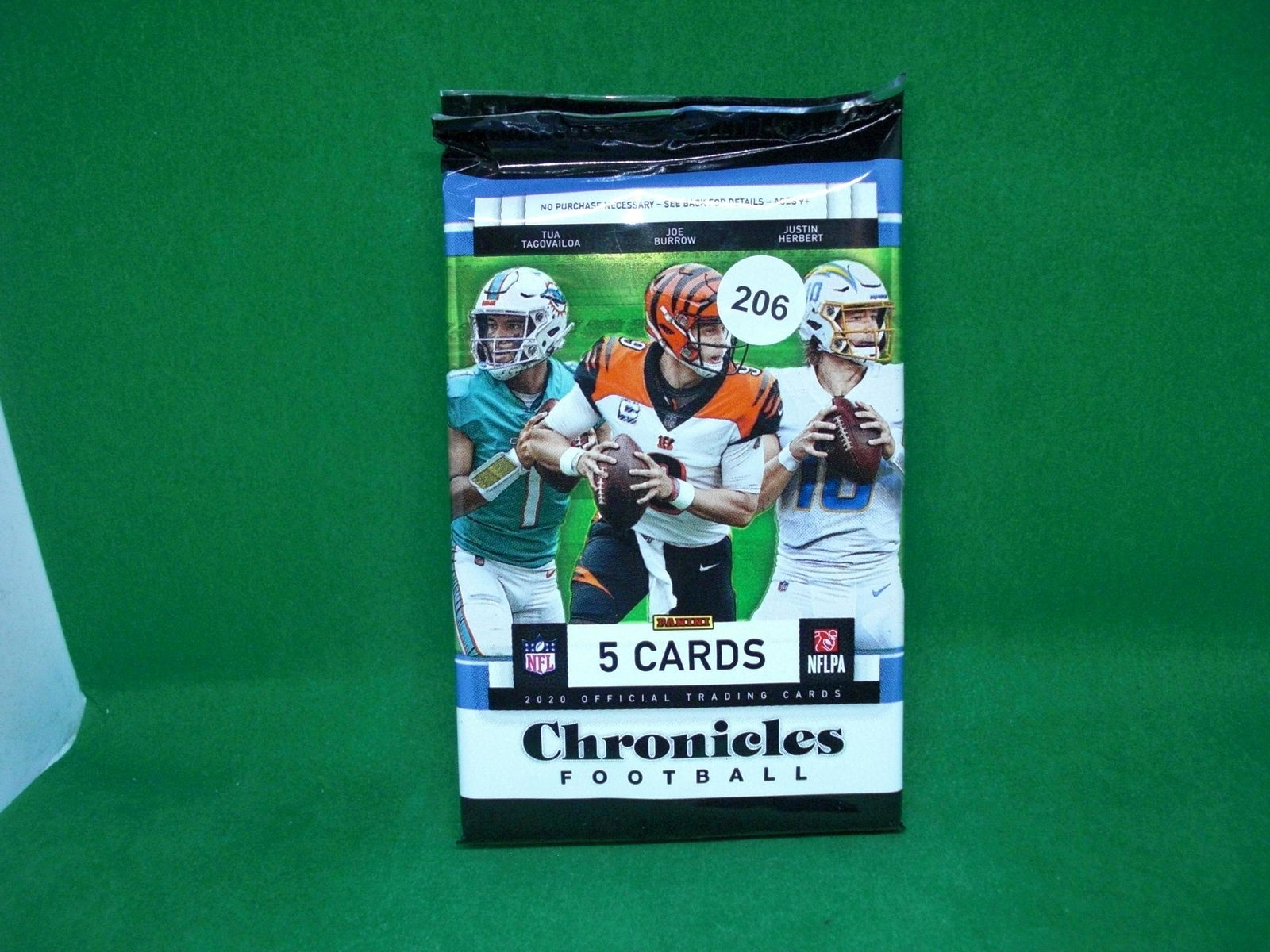 2020 panini chronicles sealed pack (1 of 1)