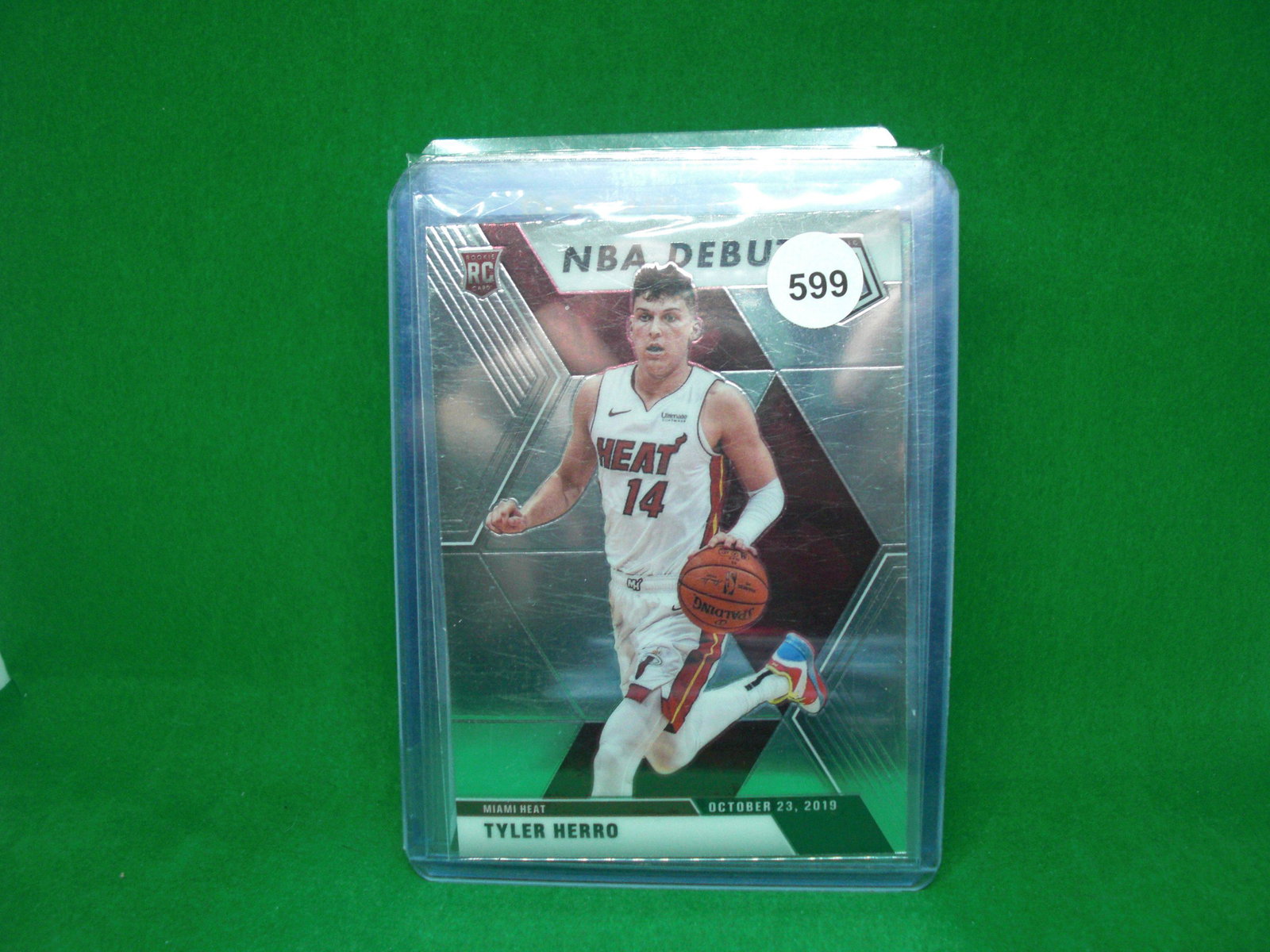 Tyler herro NBA debut: in top loader