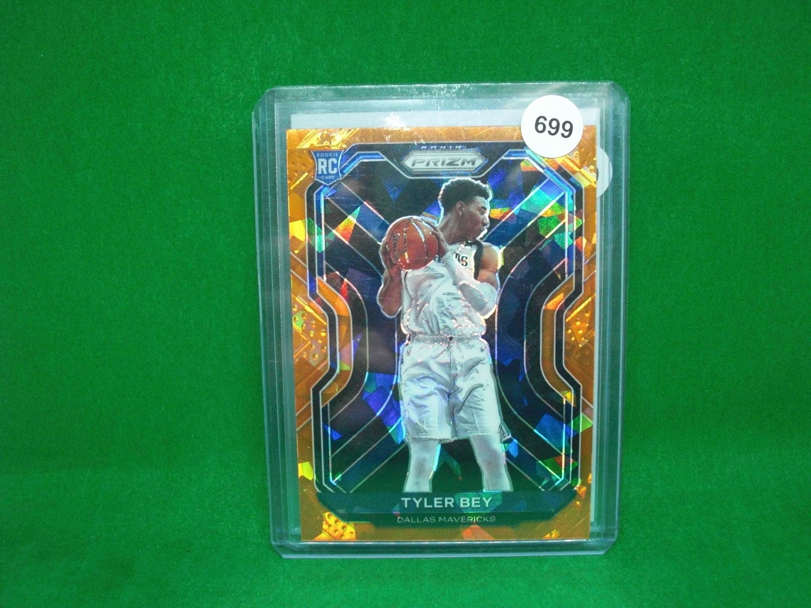 Tyler Bey orange cracked ice rookie (1 of 1)