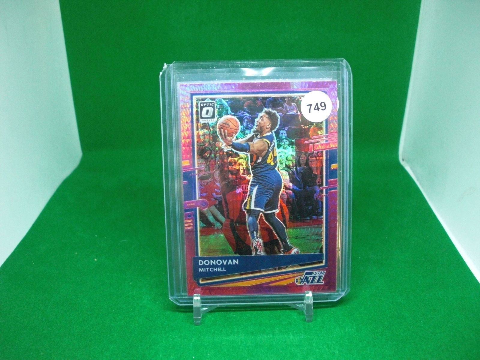 donovan mitchell pink hyper prizm (1 of 1)