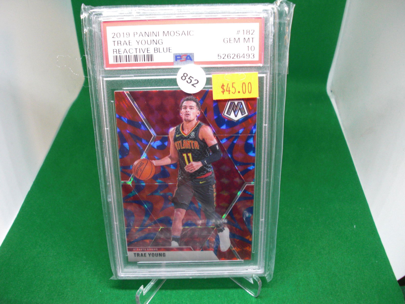 PSA gem 10 trae young blue reactive (1 of 1)