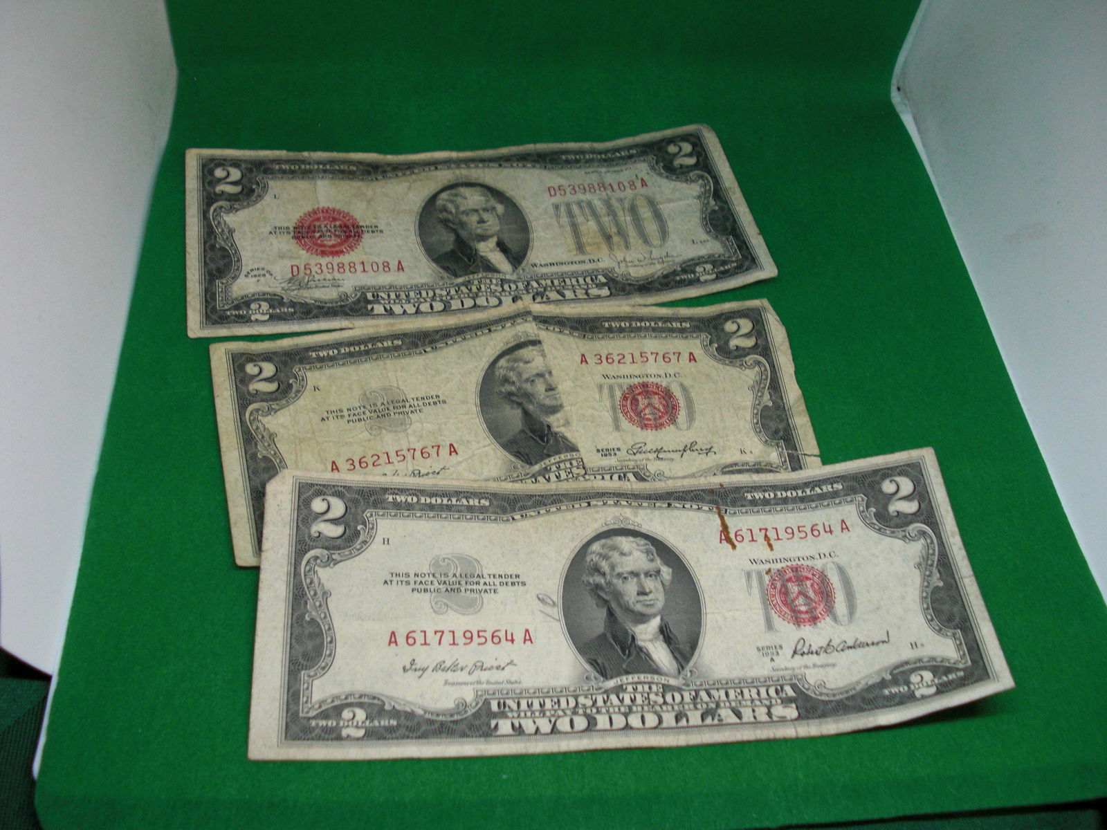 lot of 3 red seal $2 dollar bills (1 of 1)