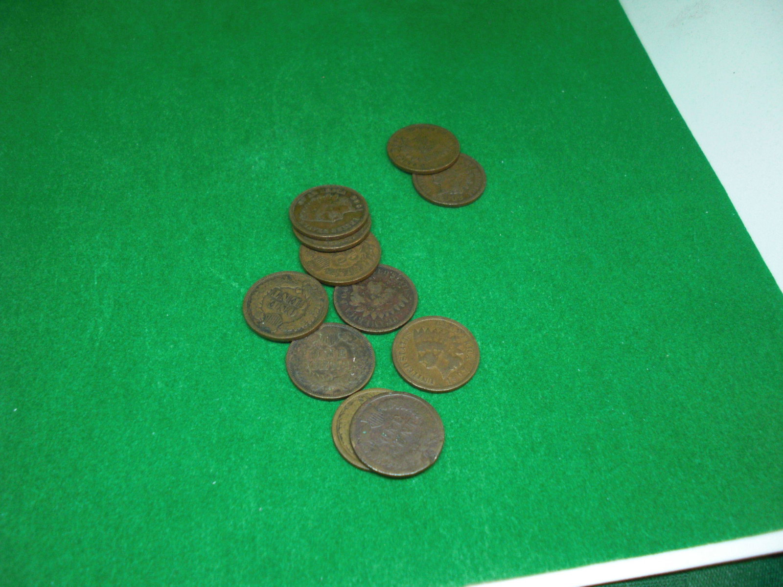 lot of 11 indian head cents (1 of 1)