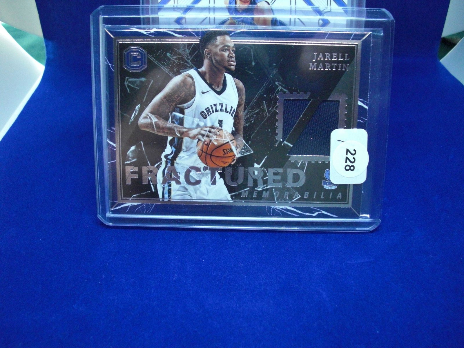 Jarell Martin jersey card (1 of 1)