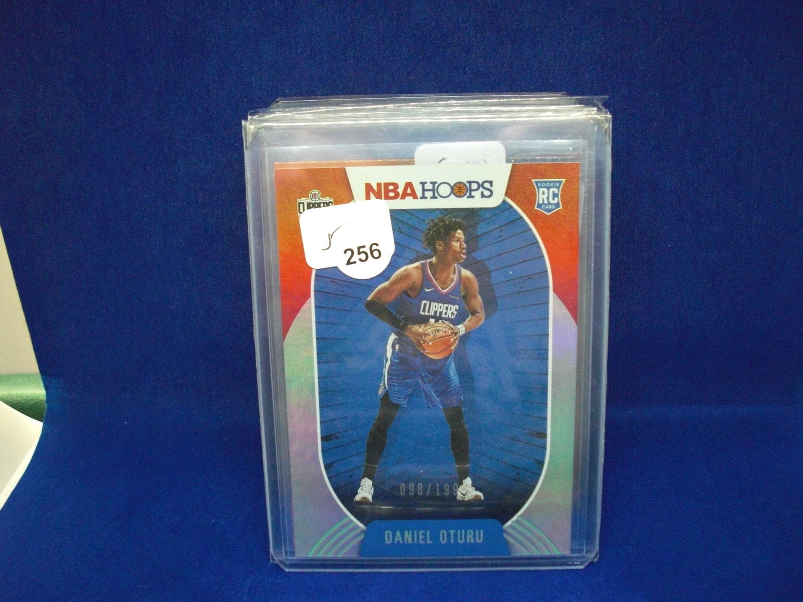 Daniel oturu hoops rookie 098/199 (1 of 1)