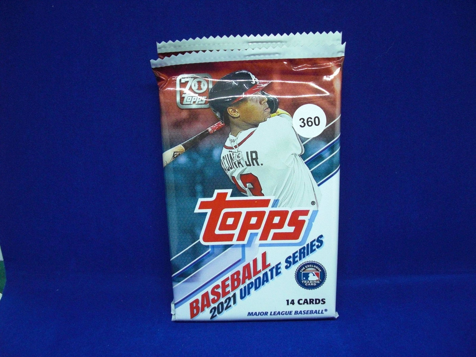 2021 topps update sealed pack (1 of 1)