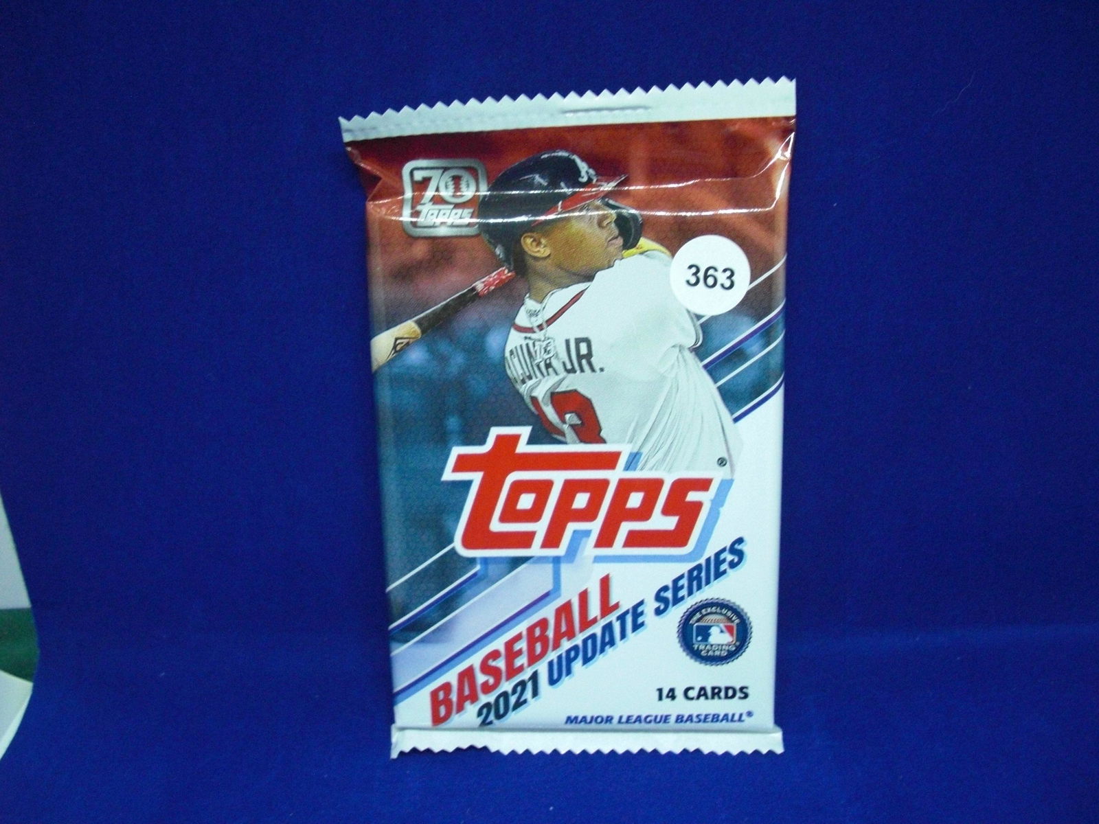 2021 topps update sealed pack (1 of 1)