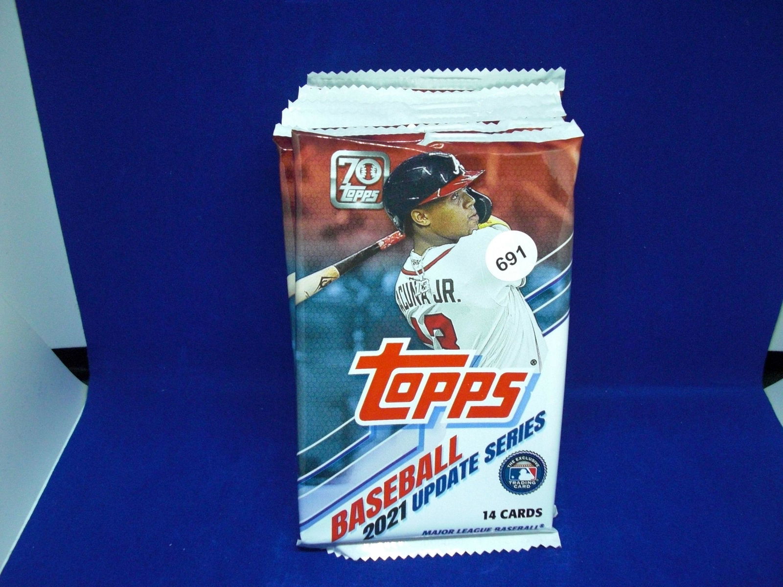 2021 topps update sealed pack (1 of 1)