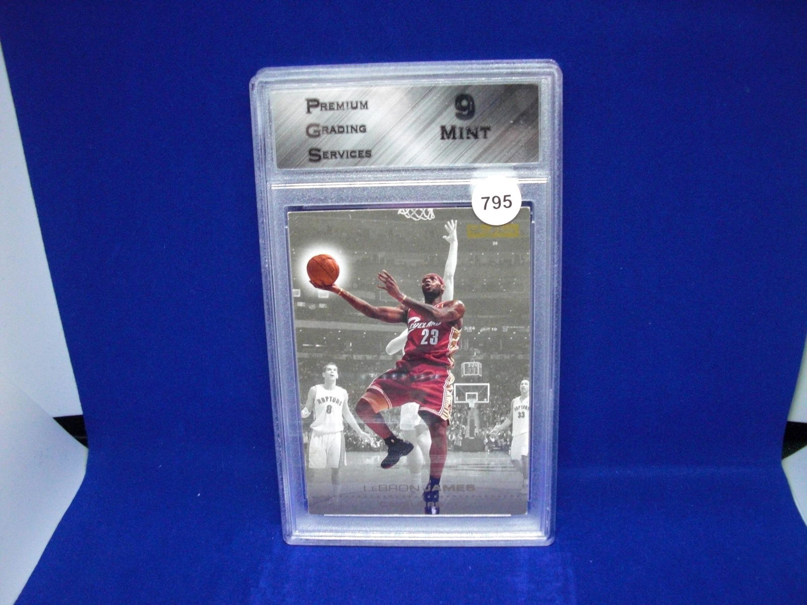 PGS 9 Mint LeBron James 2008 skybox (1 of 1)