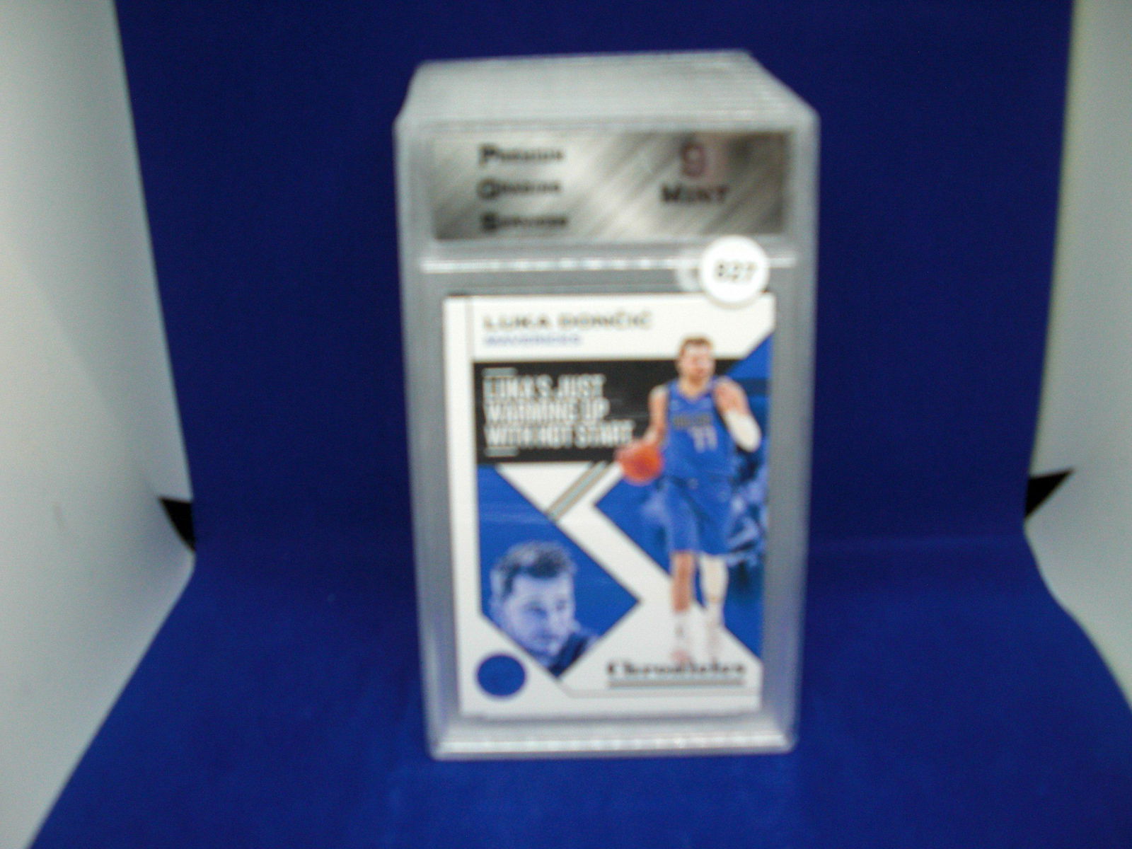 PGS 9 Mint Luka doncic chronicles (1 of 1)