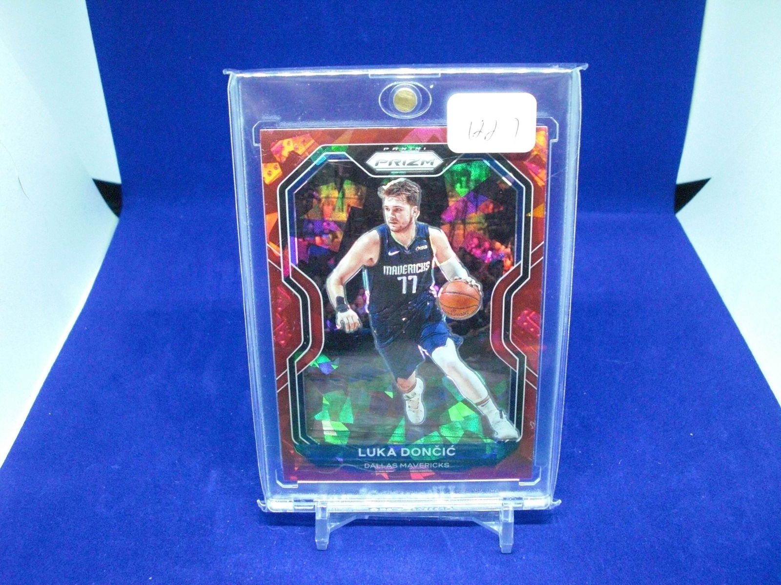 Luka doncic red cracked eyes (1 of 1)