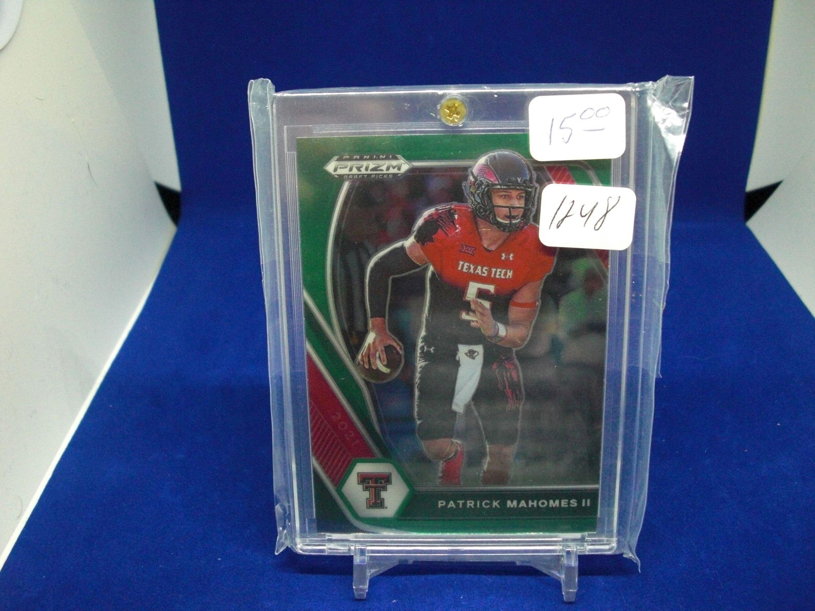 Patrick Mahomes II green prizm (1 of 1)
