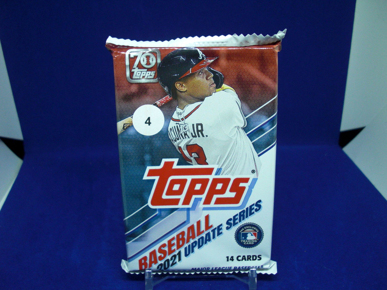 2021 topps update fat pack w/ 70th anniversry relic (1 of 1)