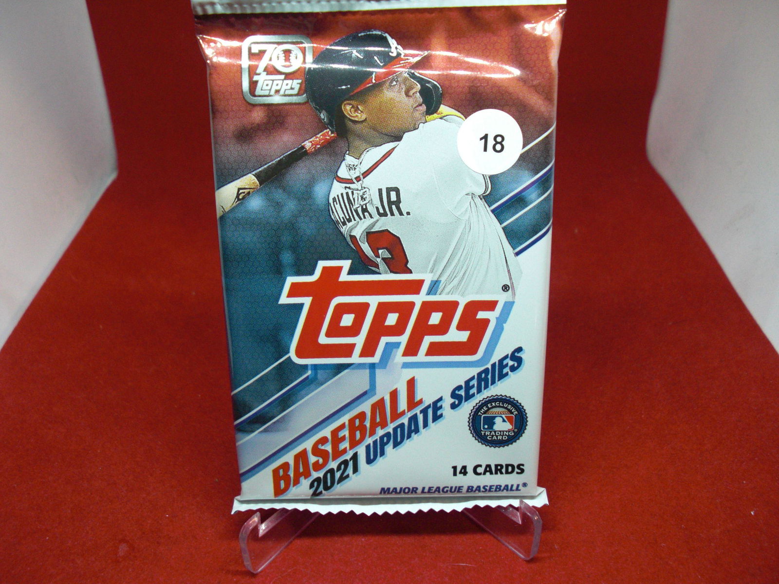 2021 topps update series baseball sealed pack (1 of 1)