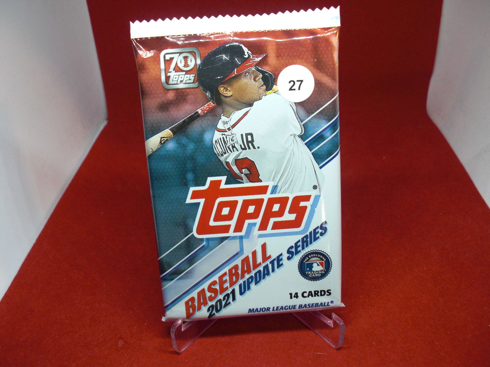 2021 topps update series baseball sealed pack (1 of 1)