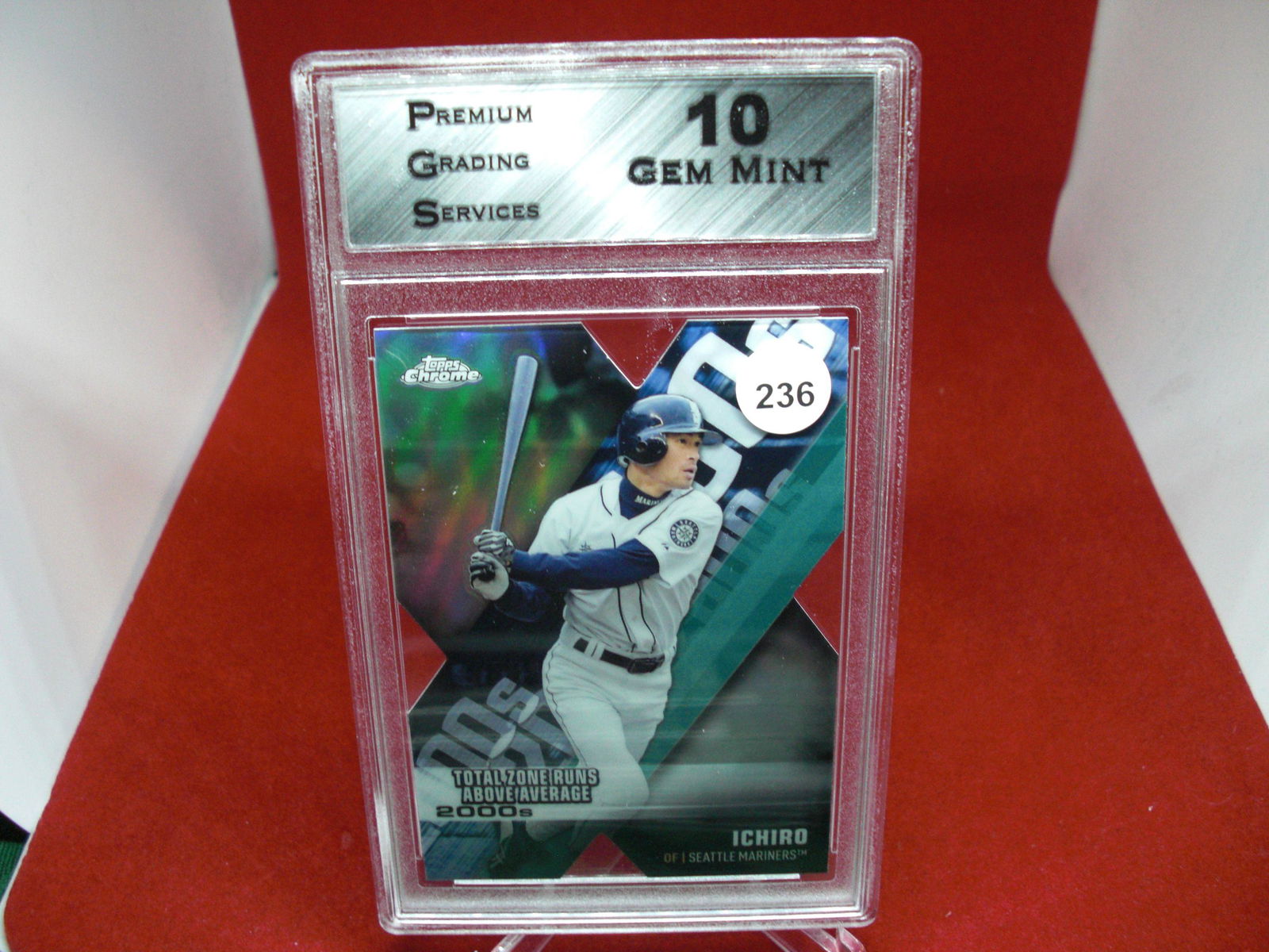 PGS Gem 10 Ichiro Topps Chrome diecut (1 of 1)