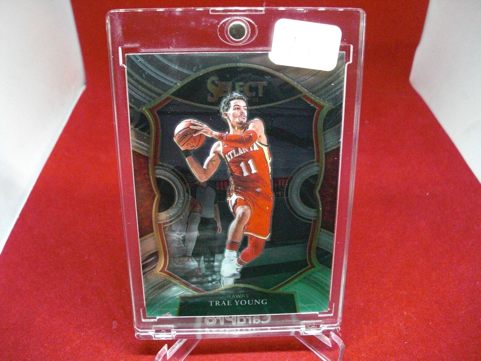 trae young select concourse (1 of 1)