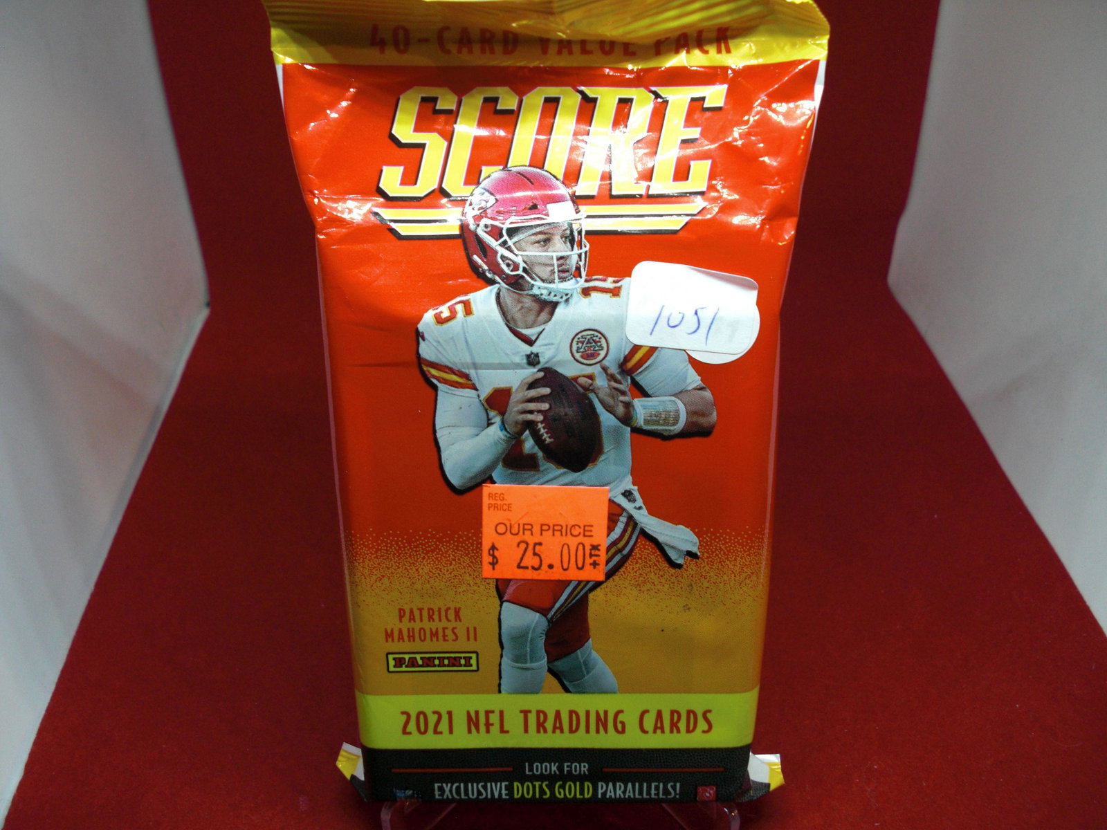 2021 score football sealed cello pack: find mac jones and trevor lawrence rookies