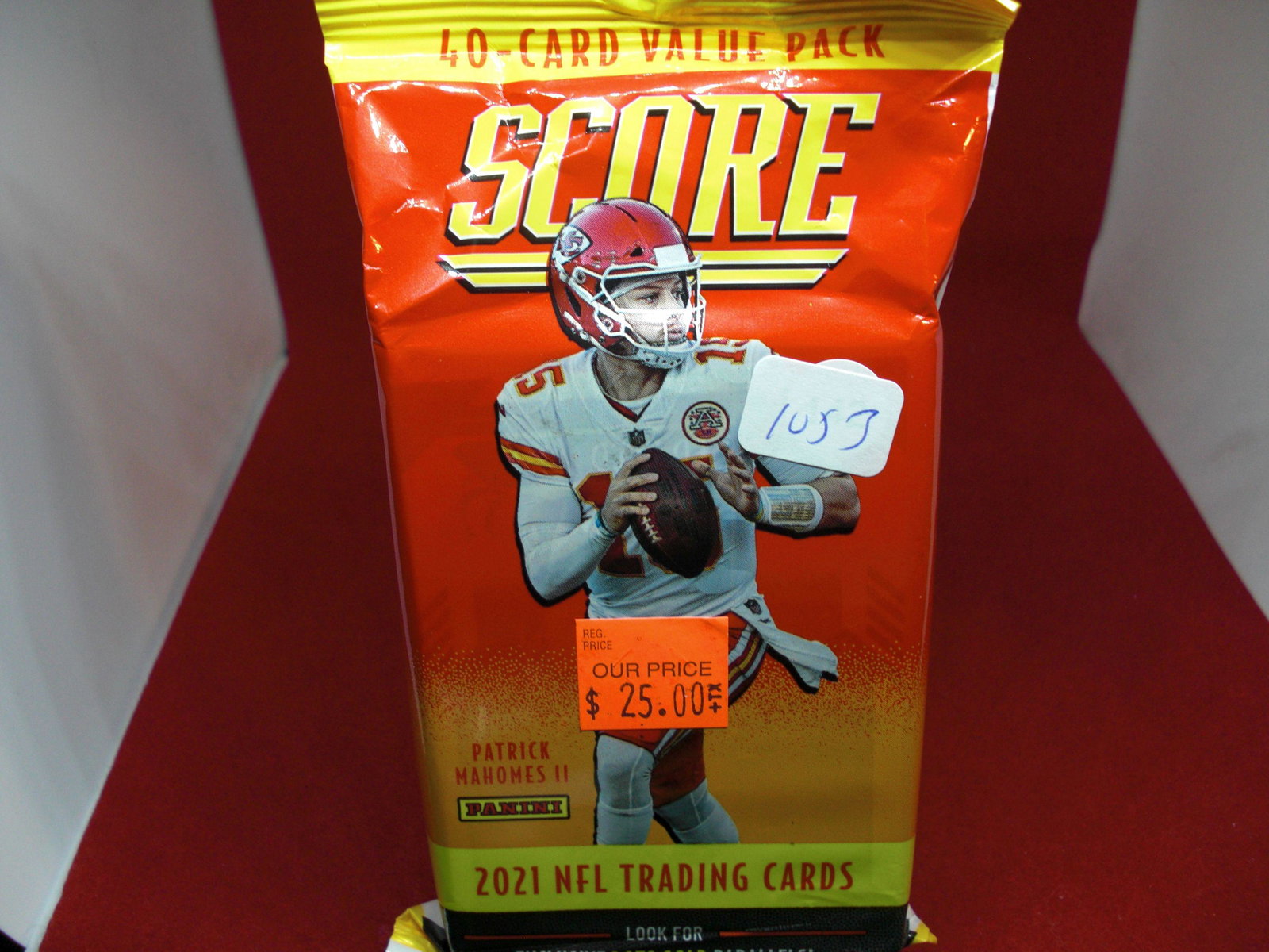 2021 score football sealed cello pack: find mac jones and trevor lawrence rookies